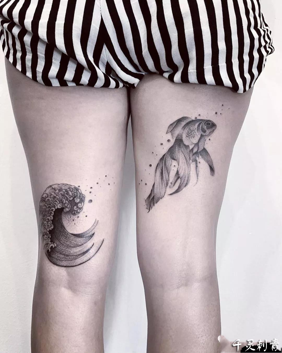 黑灰海浪 金鱼纹身手稿图案