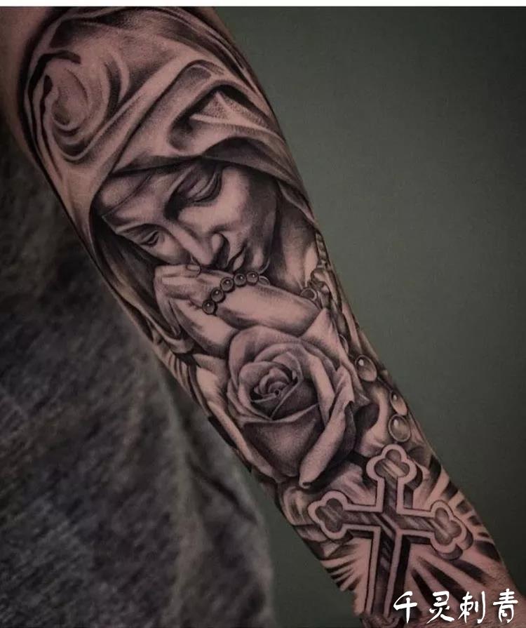 写实圣母玛利亚纹身手稿图案